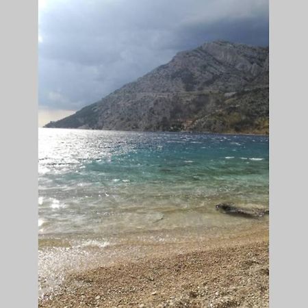 Apartman Nela Brela Esterno foto